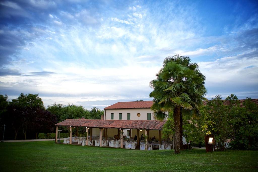 Locanda Perinella Castelgomberto المظهر الخارجي الصورة